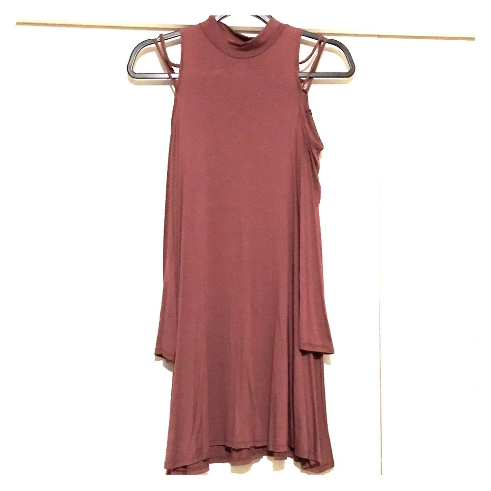 Cold shoulder long sleeve dress